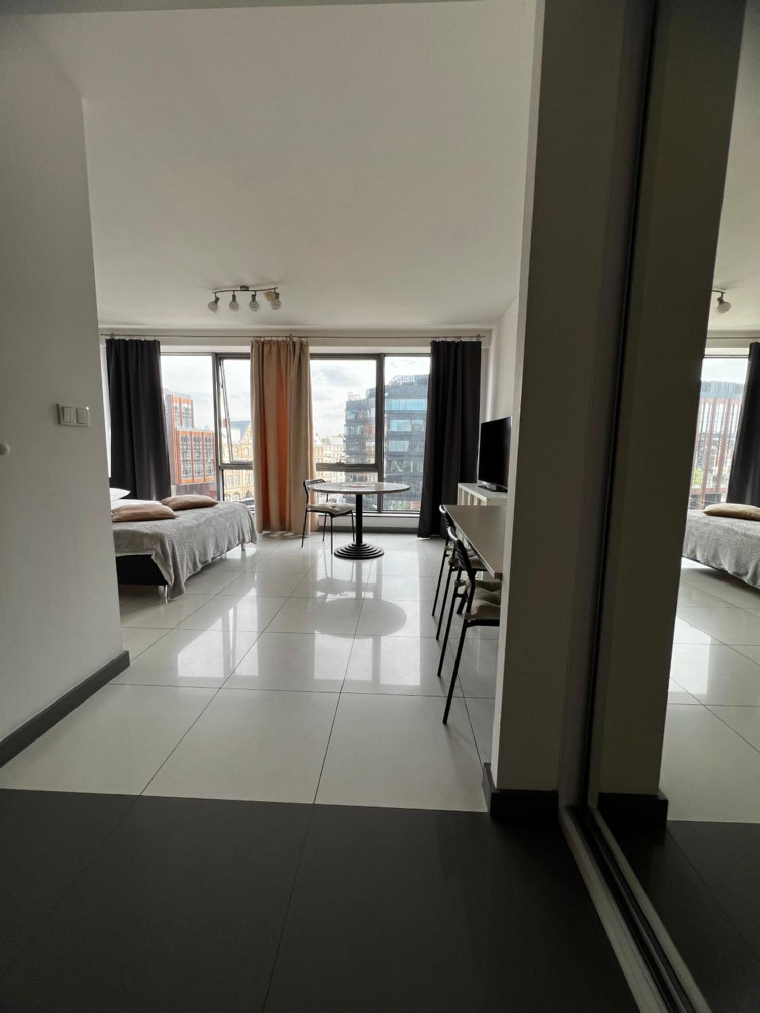 Silver Apartments วรอตซวาฟ ภายนอก รูปภาพ