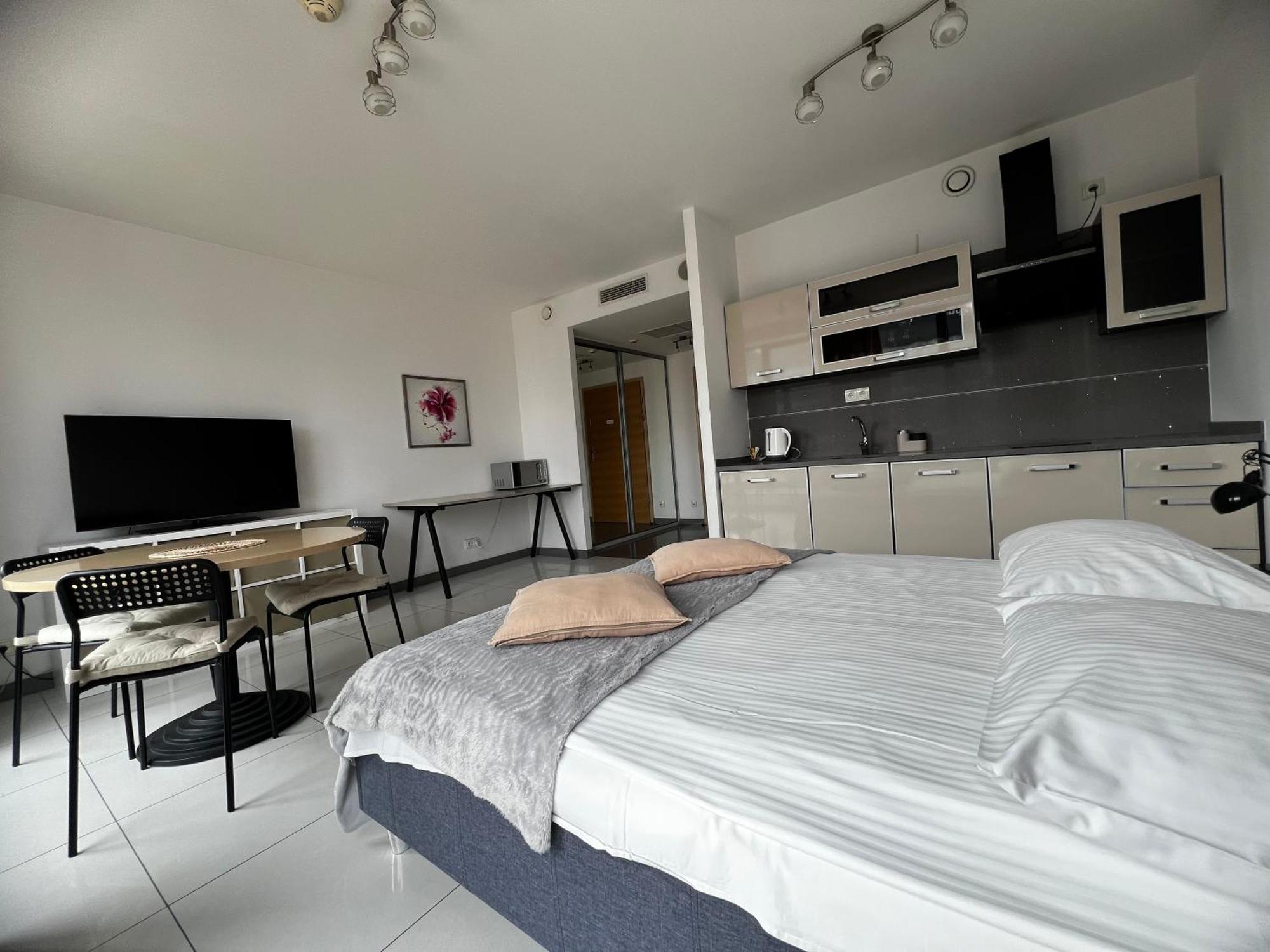 Silver Apartments วรอตซวาฟ ภายนอก รูปภาพ